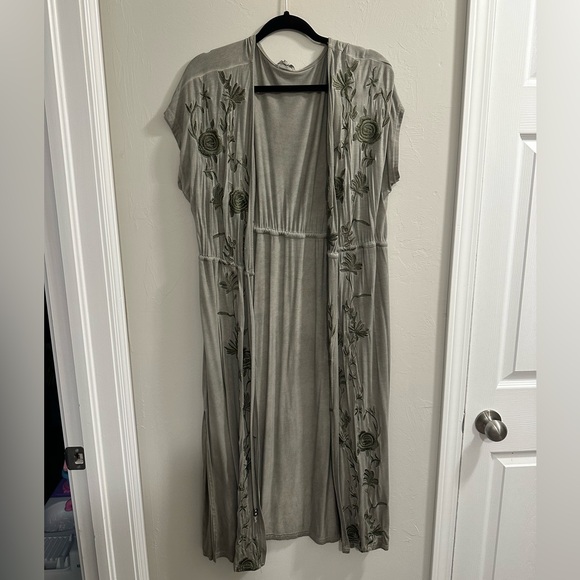 POL Floral Embroidery Woven Top with Lace Trim main image 1